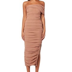 Elliatt Miley Ruched Dress